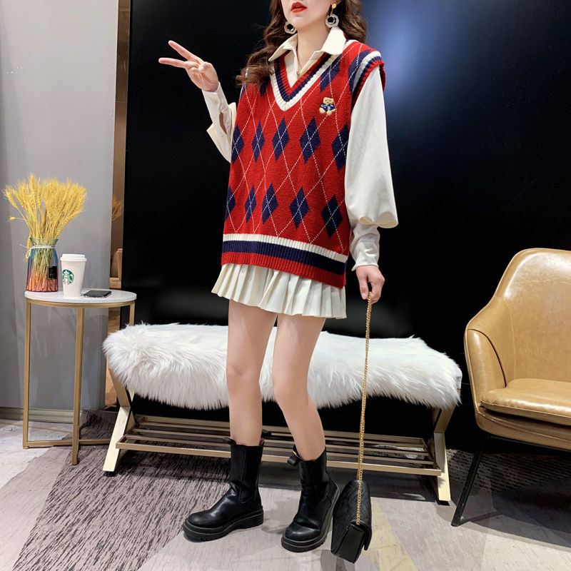 Gilet in maglia rossa per donn - Winter Clothing Trends 2025 Women'S recensione e prezzo
