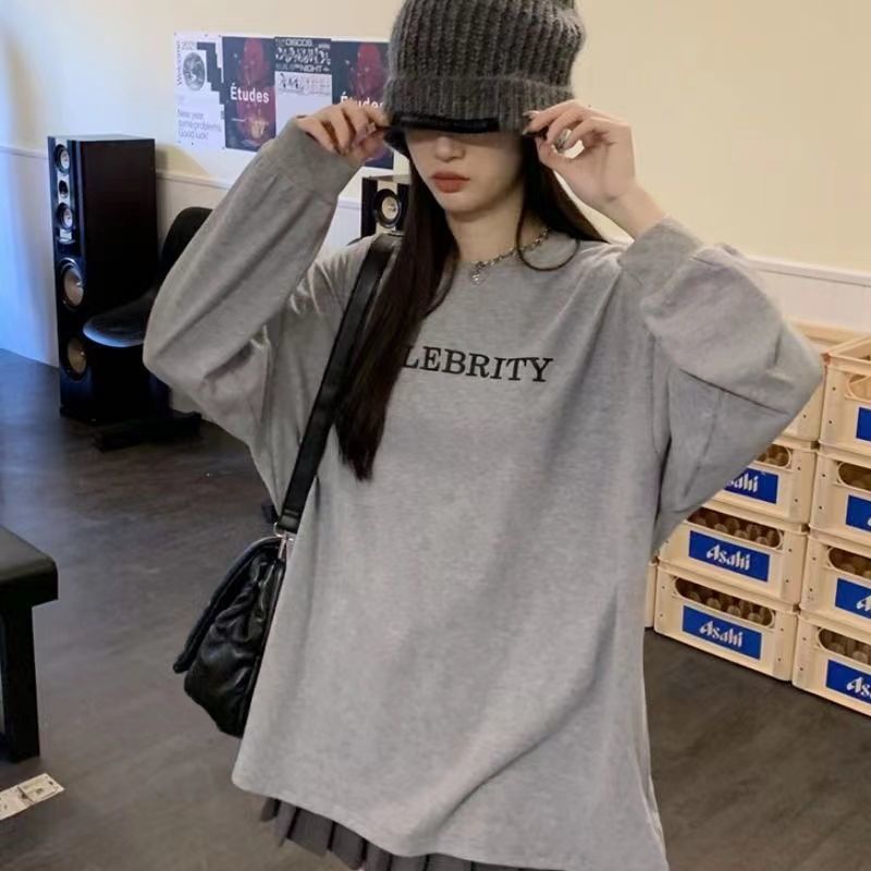 Top da donna con maglietta sta - Winter Clothing Trends 2025 Women'S recensione e prezzo