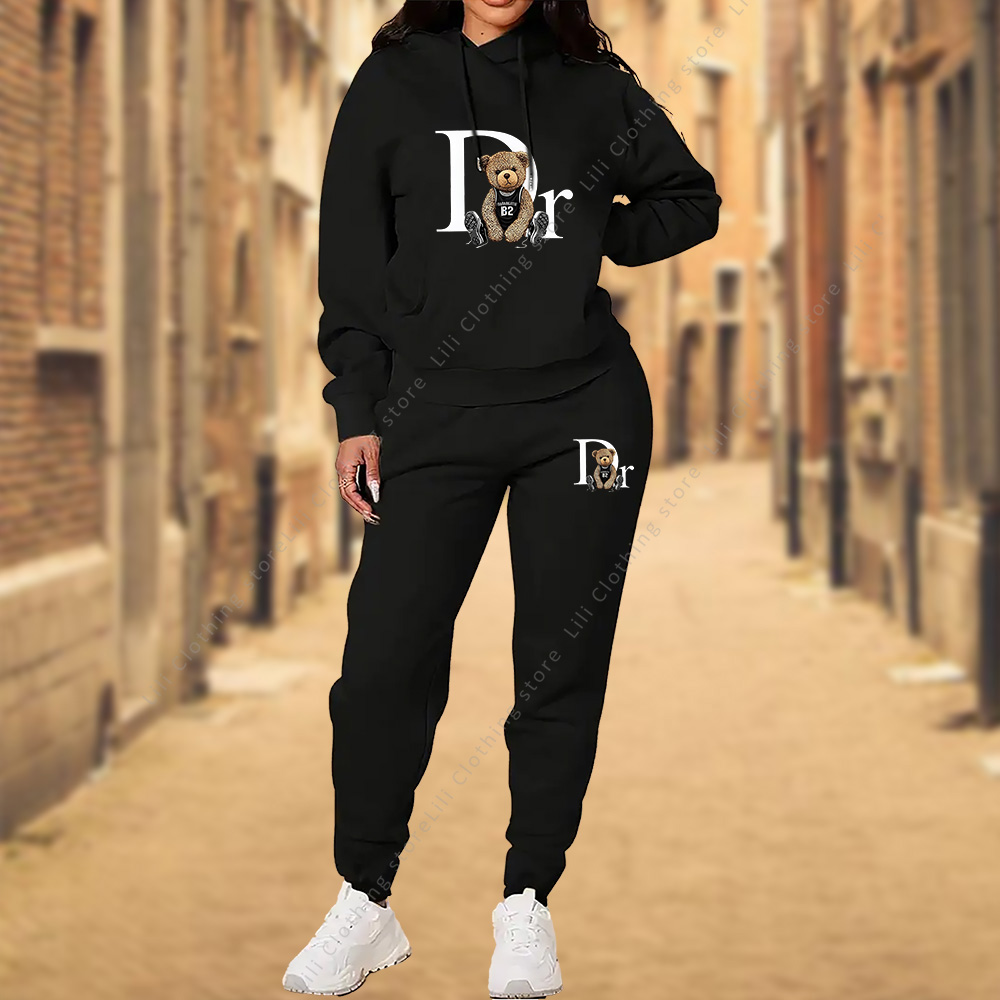 Tuta da donna Abiti firmati es - Winter Clothing Kit recensione e prezzo