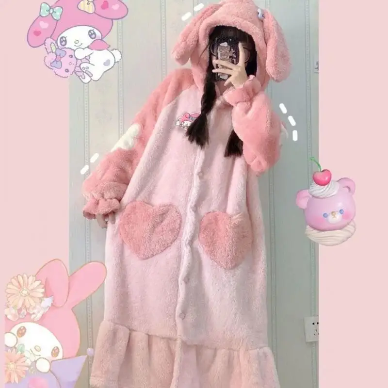 2 pezzi Hello Kittys peluche p - Winter Clothing Kit recensione e prezzo